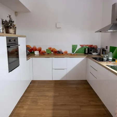 Tulipano Rosso Апартаменти Барі